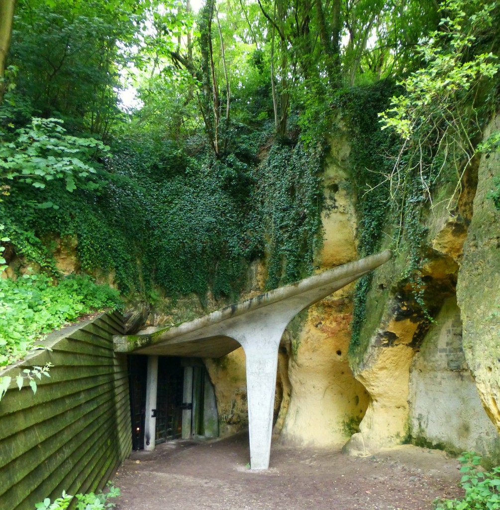 Ingang van De Zonneberg Grotten